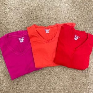 •Free Shipping• Woman’s Shirt Lot
